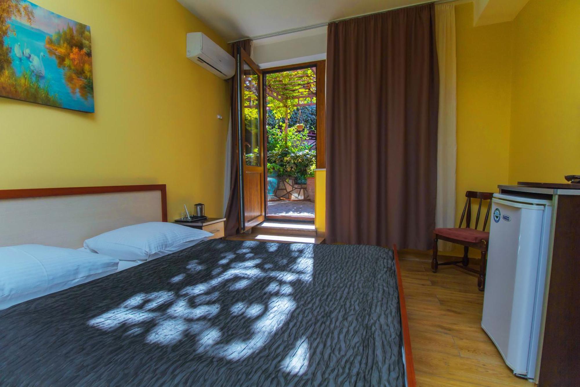 Irmeni Hotel Tiflis Dış mekan fotoğraf