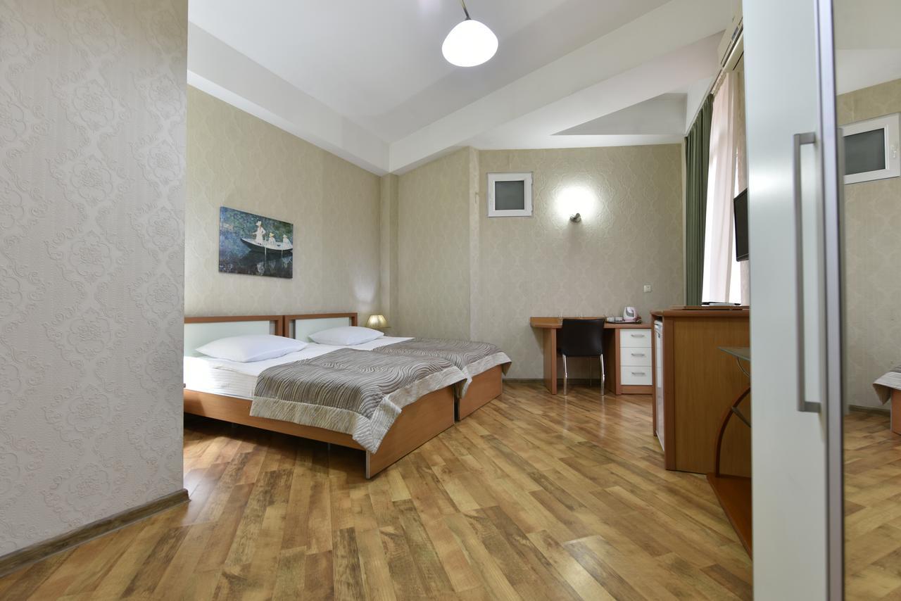 Irmeni Hotel Tiflis Dış mekan fotoğraf