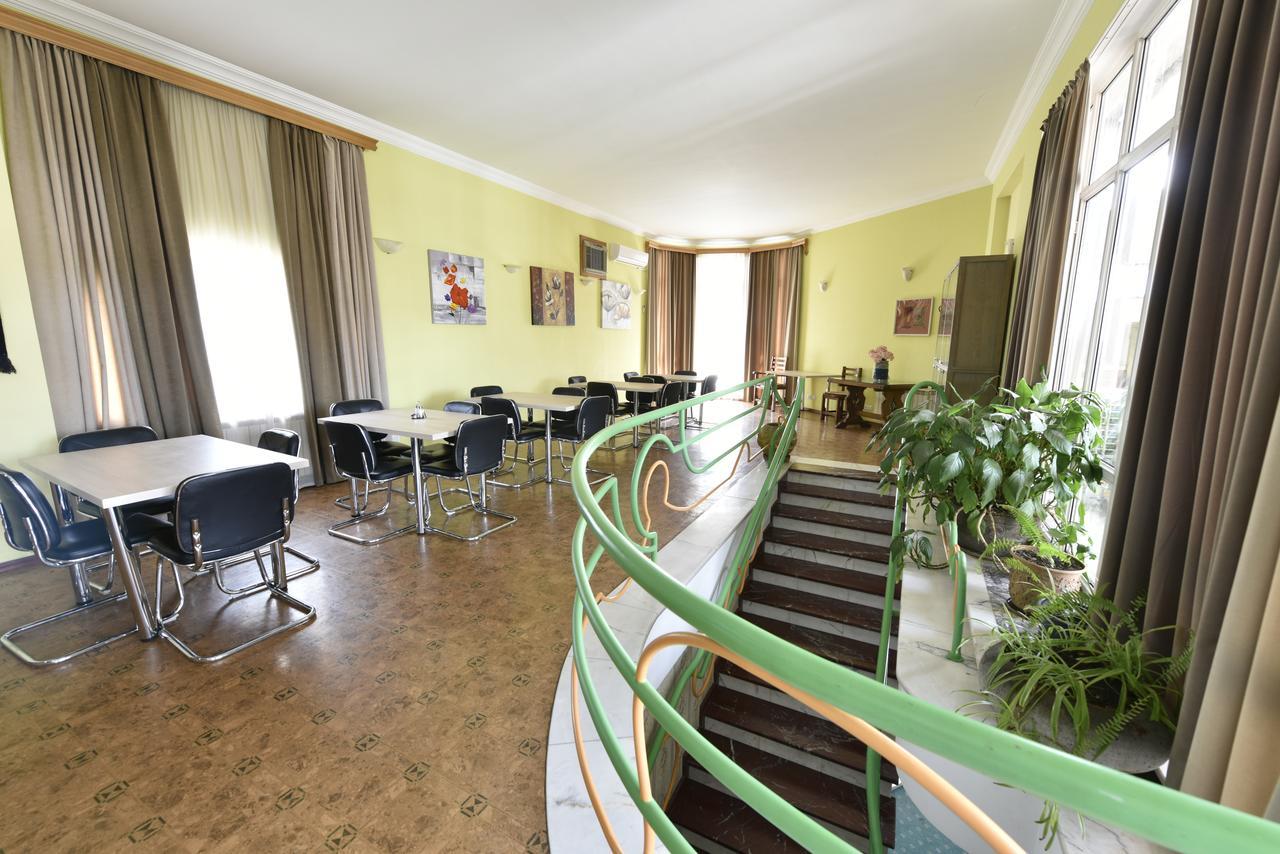 Irmeni Hotel Tiflis Dış mekan fotoğraf